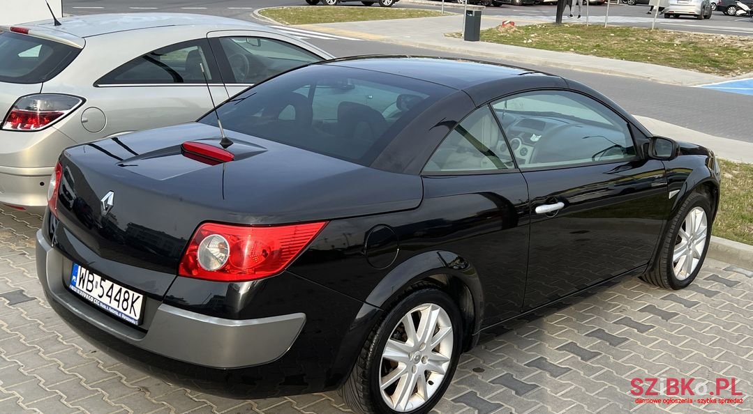 2005' Renault Megane photo #5
