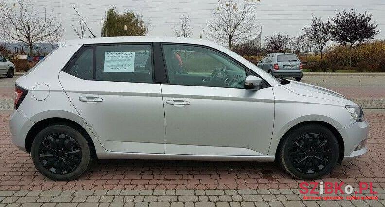 2016' Skoda Fabia photo #1