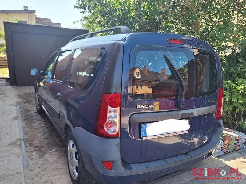 2007' Dacia Logan photo #4
