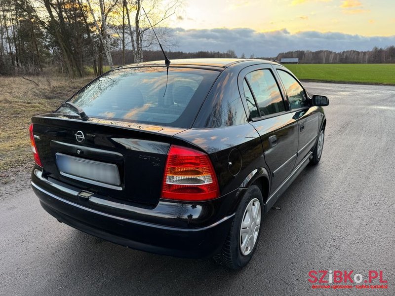 2002' Opel Astra 1.6 Elegance photo #5