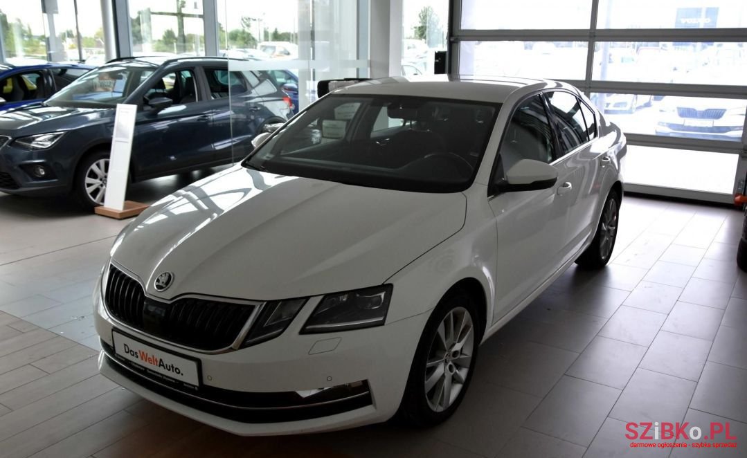 2019' Skoda Octavia photo #1