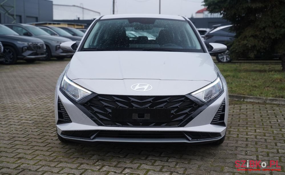 2023' Hyundai i20 photo #1