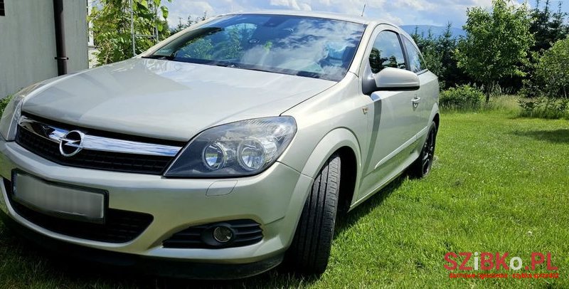 2008' Opel Astra photo #2