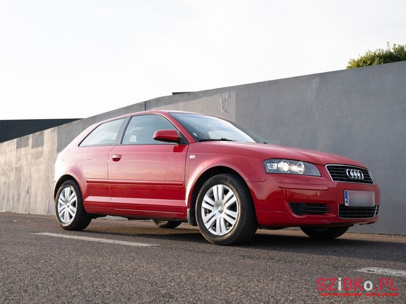 2004' Audi A3 1.6 Ambiente photo #2