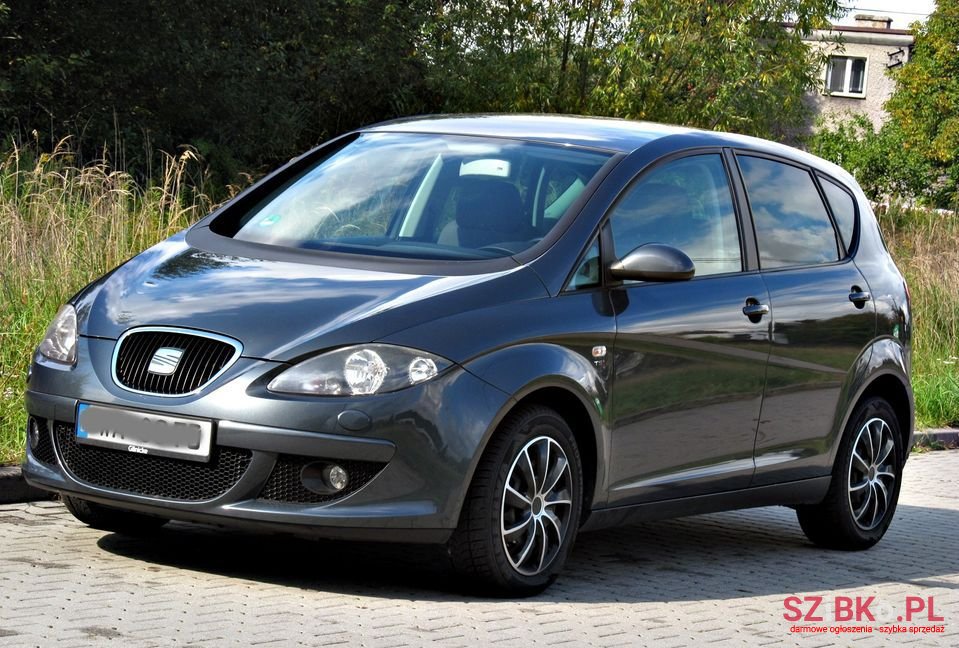2008' SEAT Altea photo #3