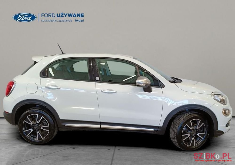 2017' Fiat 500X 1.6 E-Torq Mirror photo #2