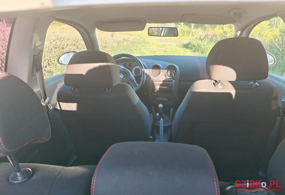 2008' SEAT Ibiza 1.4 Tdi Sport photo #6