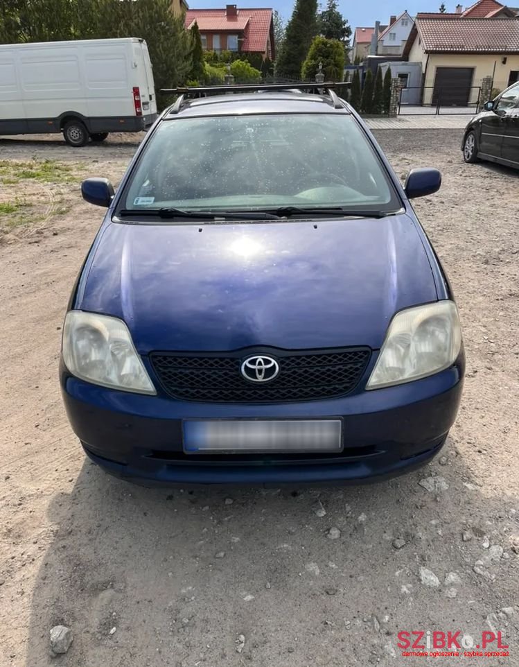 2002' Toyota Corolla 2.0 D-4D Base photo #1