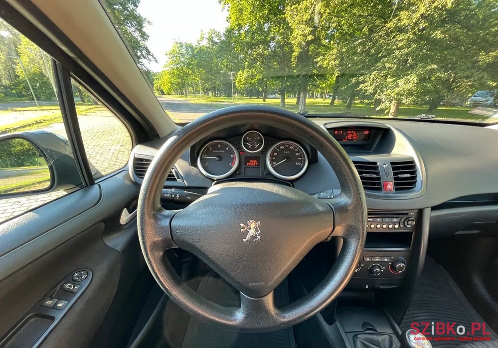 2010' Peugeot 207 1.4 Hdi Access photo #6