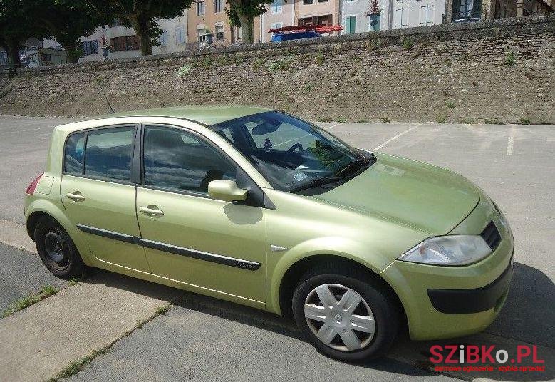 2004' Renault Megane photo #1