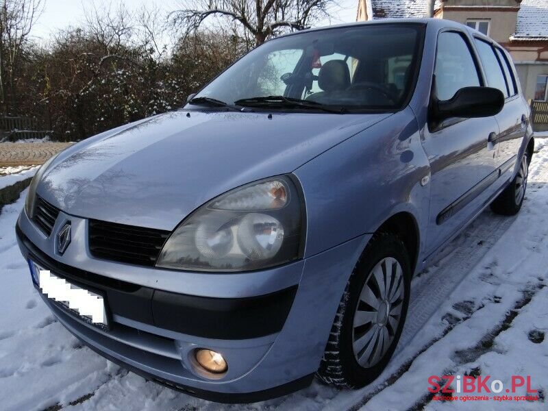 2004' Renault Clio photo #4