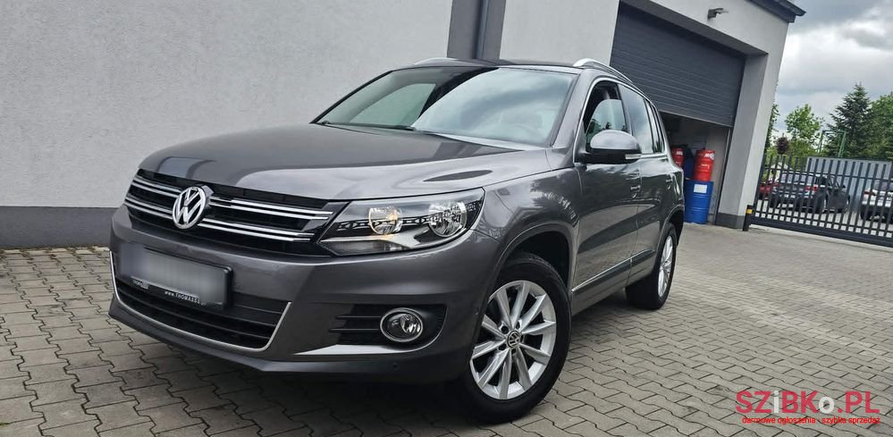 2012' Volkswagen Tiguan photo #1
