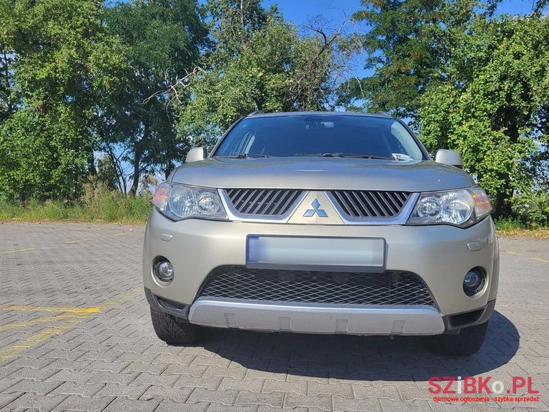 2008' Mitsubishi Outlander 2.4 Instyle Cvt photo #1