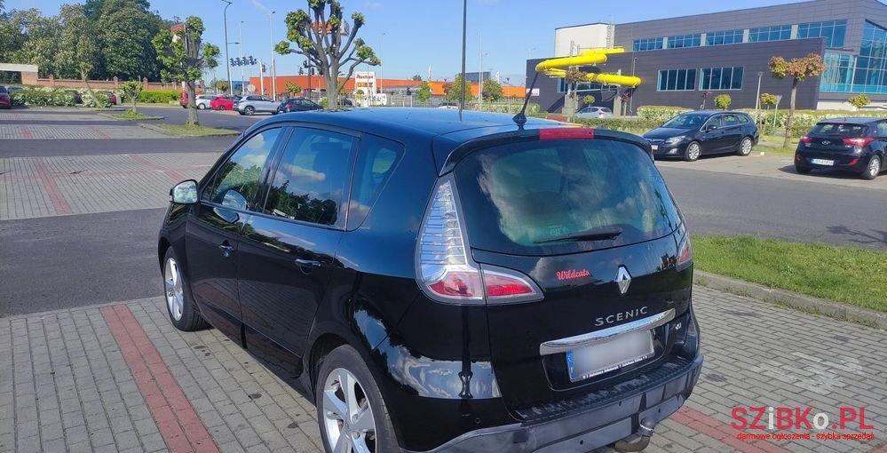 2012' Renault Scenic photo #4