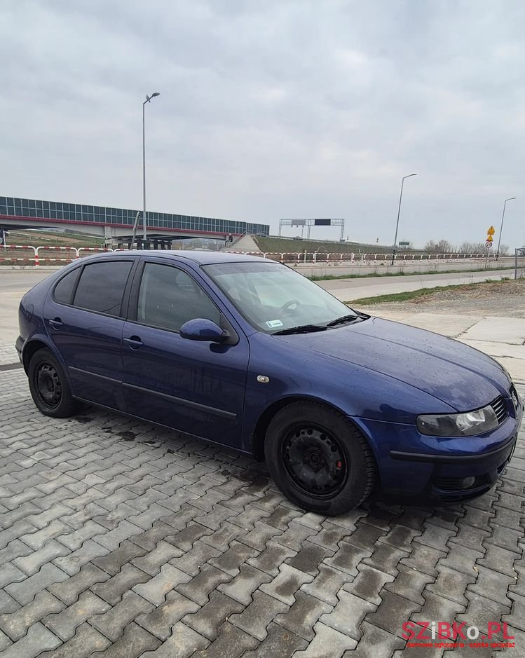 2004' SEAT Leon photo #5