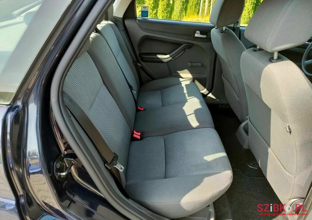 2005' Ford Focus photo #4