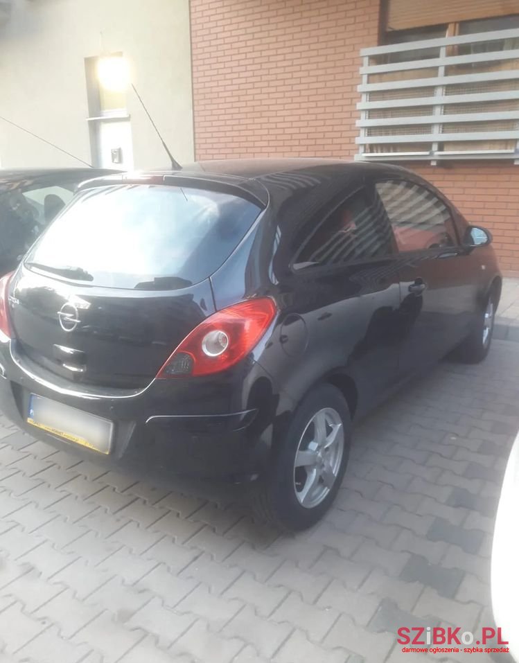 2009' Opel Corsa 1.0 12V Essentia photo #2
