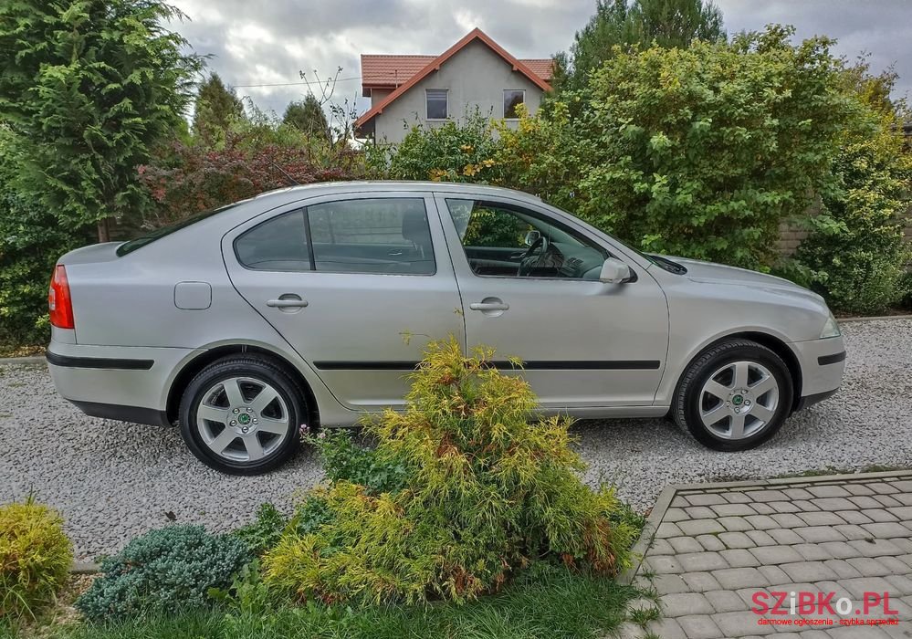 2006' Skoda Octavia photo #3