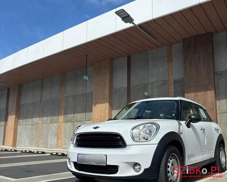 2014' MINI Countryman One photo #4