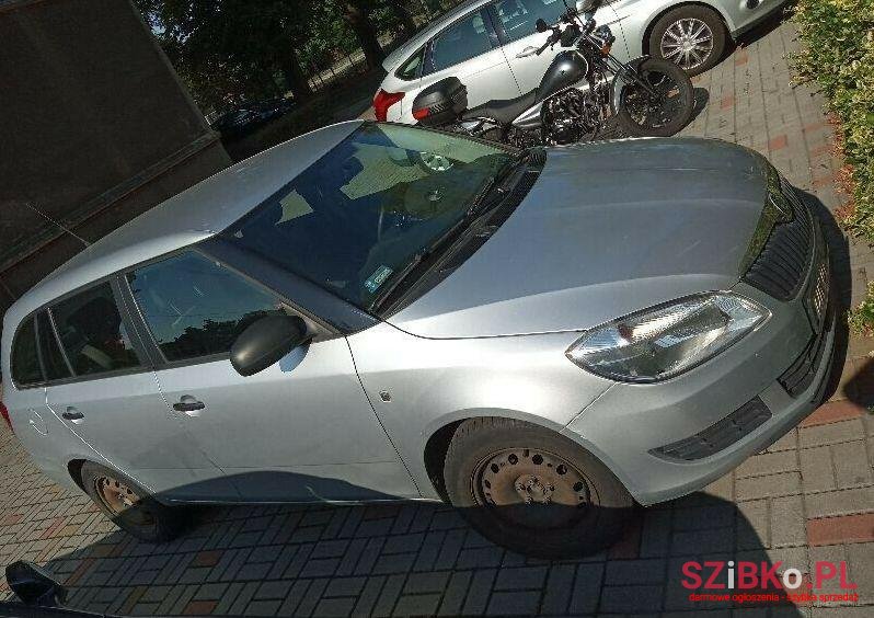 2010' Skoda Fabia photo #1