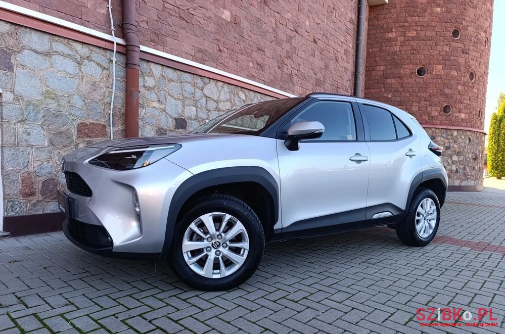 2023' Toyota Yaris Cross Hybrid 1.5 Comfort photo #3