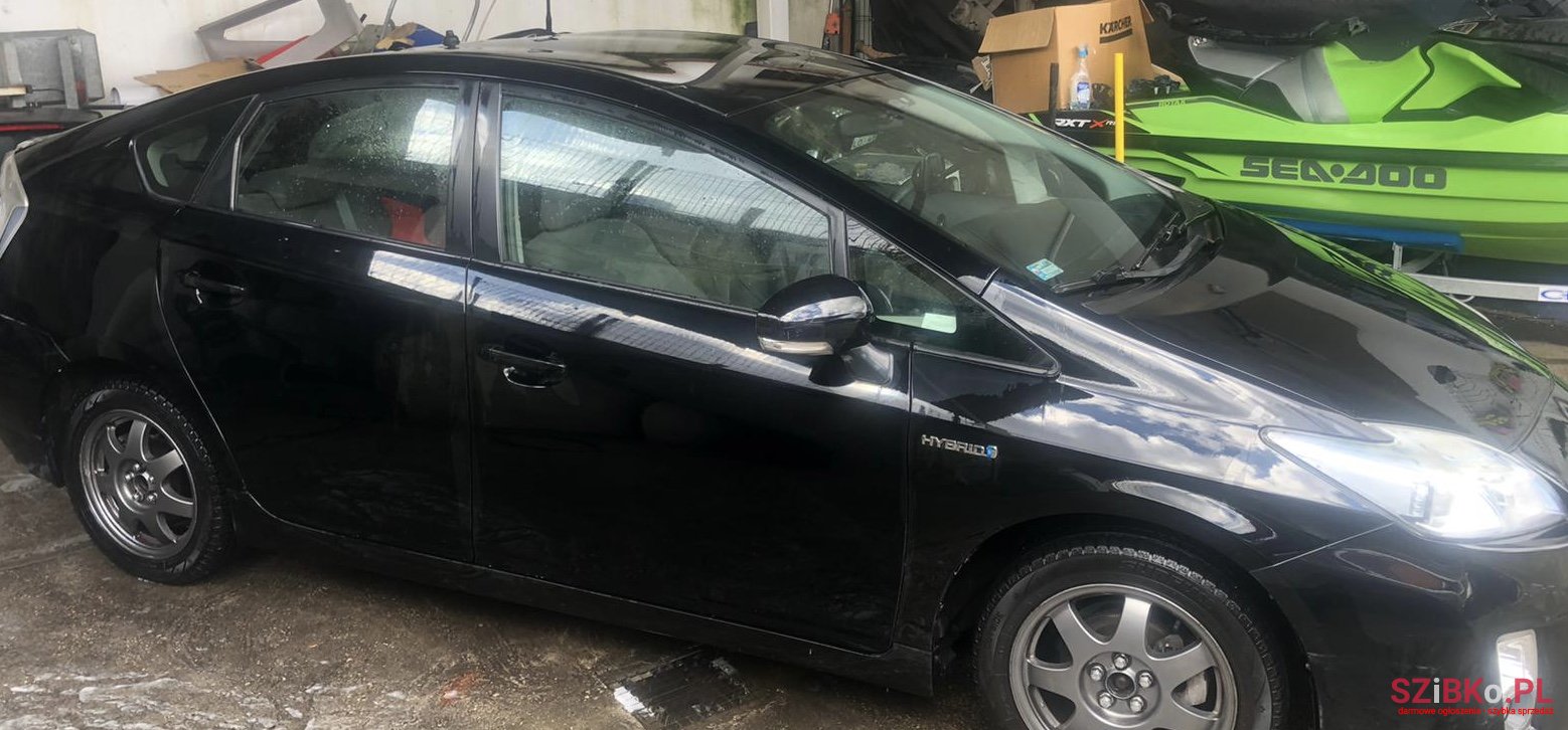 2010' Toyota Prius photo #3