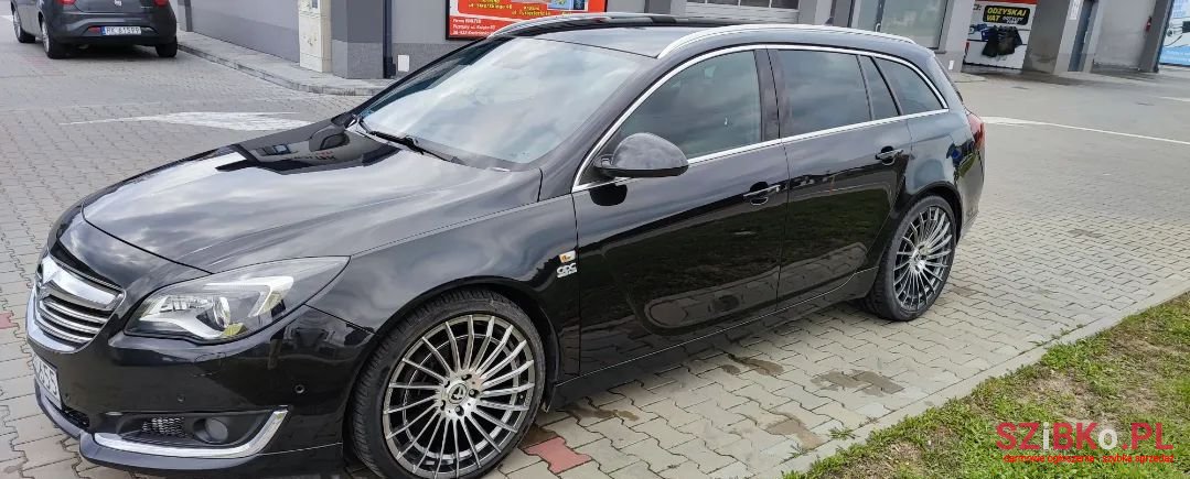 2014' Opel Insignia photo #1