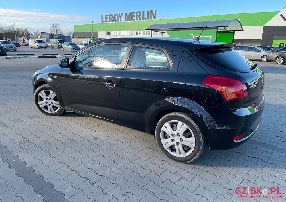 2010' Kia Ceed photo #5