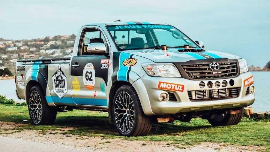 Toyota Hilux With Twin-Turbo V12, Supra Gearbox Is Sweet Overkill