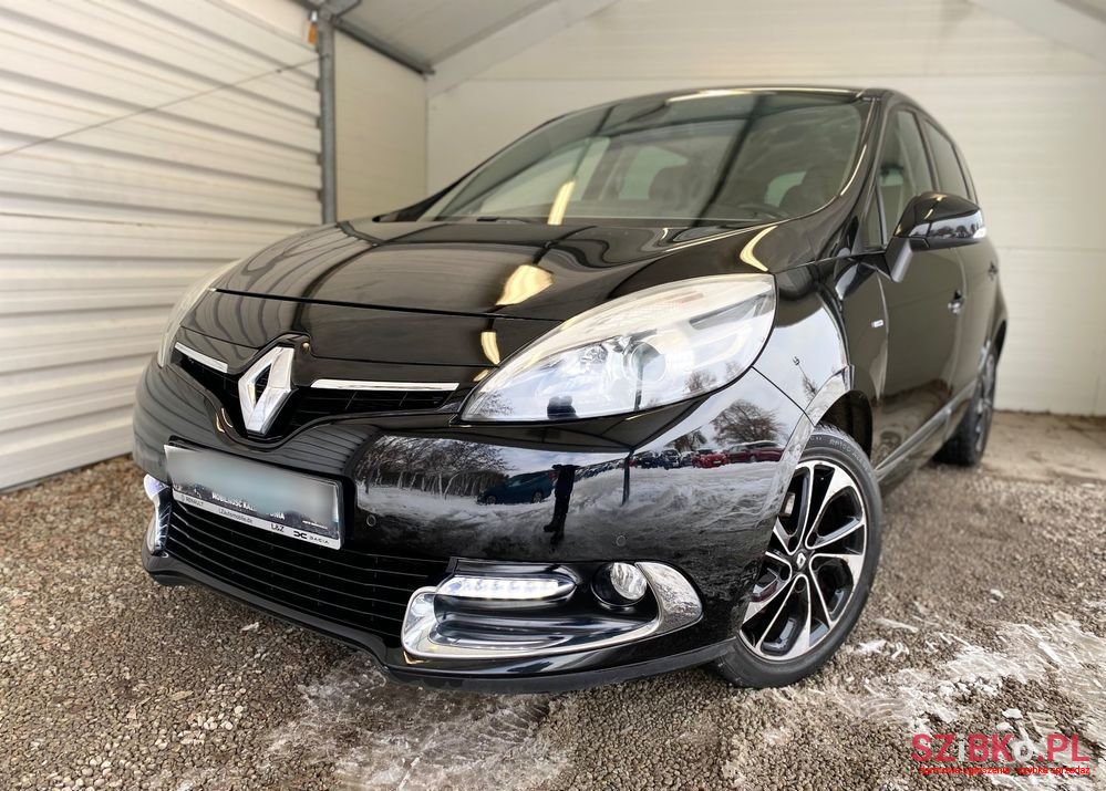 2015' Renault Scenic photo #1