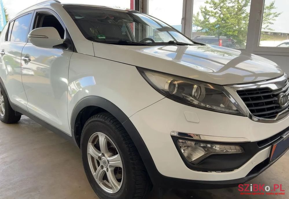 2011' Kia Sportage photo #2