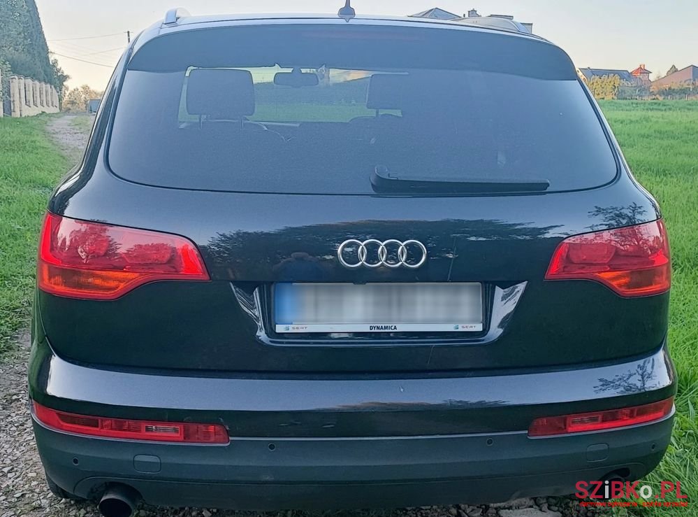 2007' Audi Q7 photo #5