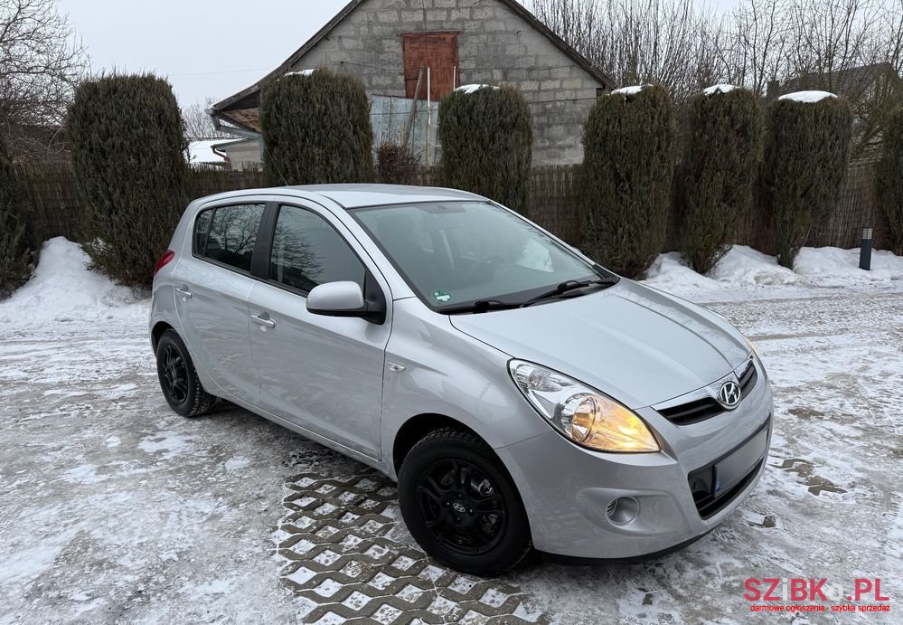 2011' Hyundai i20 1.2 Edition 20 photo #1