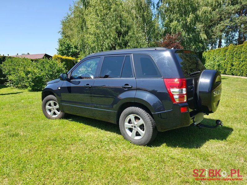 2005' Suzuki Grand Vitara 2.0 photo #2