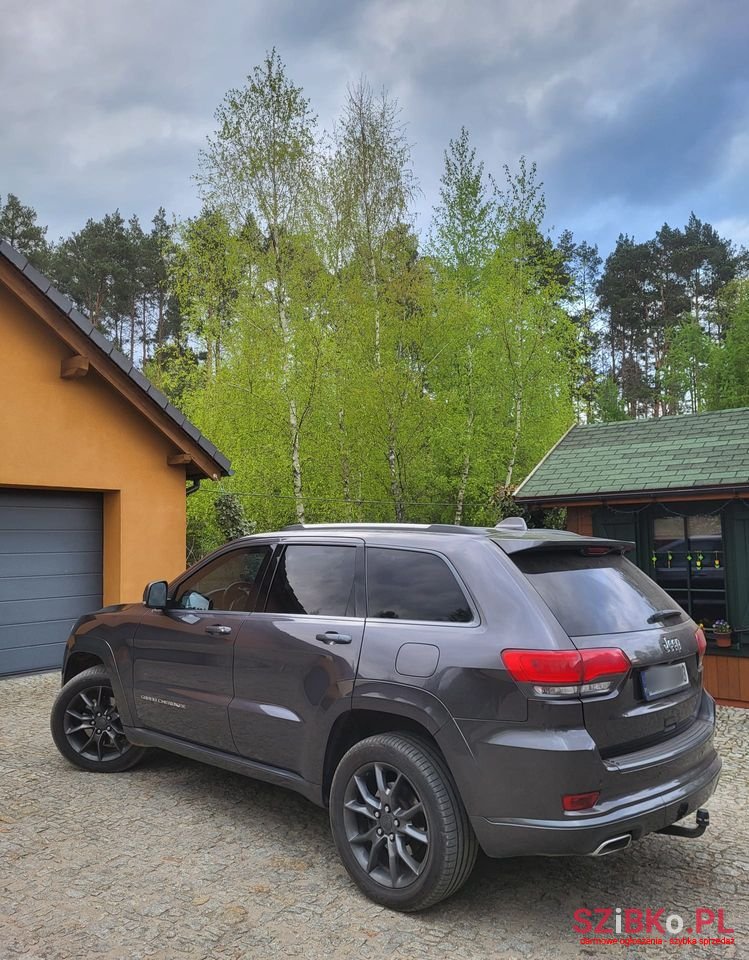 2015' Jeep Grand Cherokee photo #3