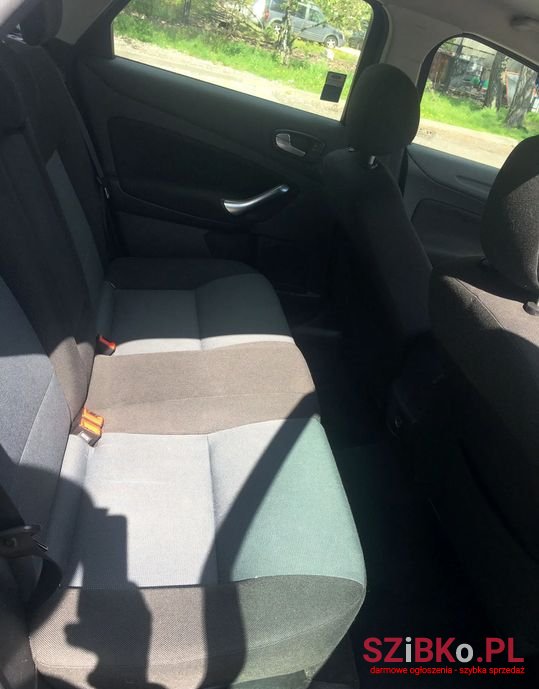 2009' Ford Mondeo photo #5