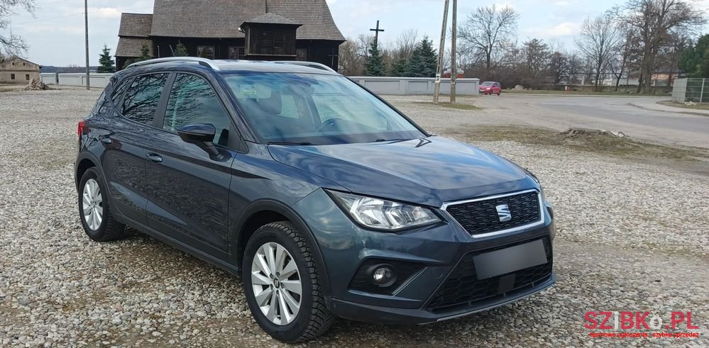 2020' SEAT Arona photo #5