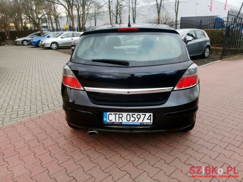 2008' Opel Astra photo #6