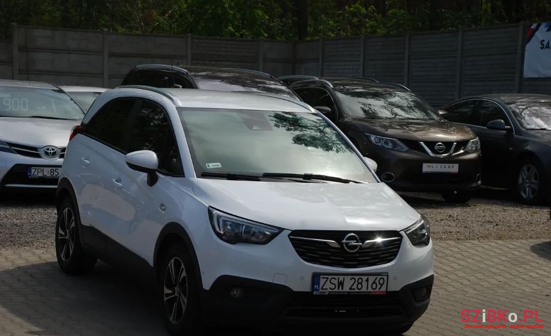 2017' Opel Crossland X photo #5