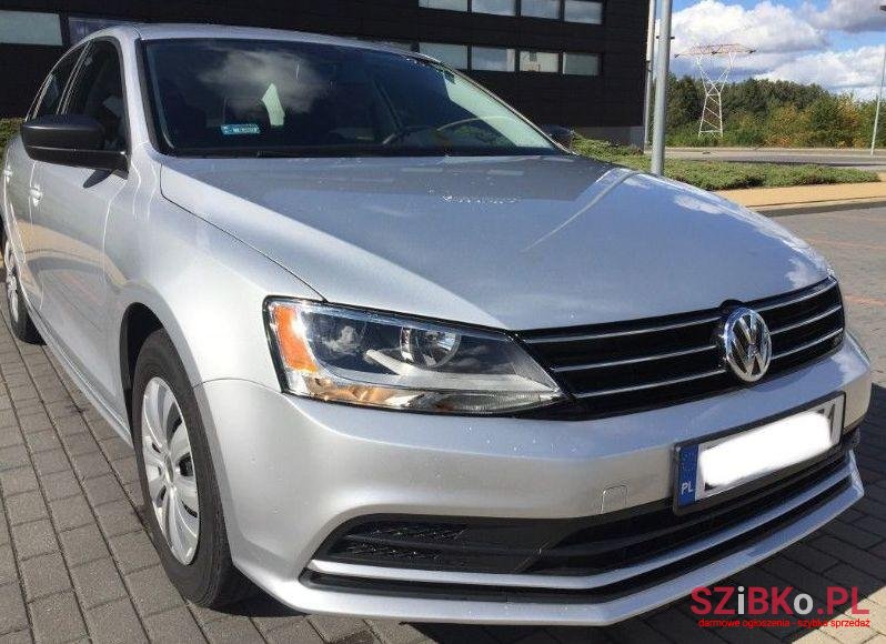 2016' Volkswagen Jetta photo #1