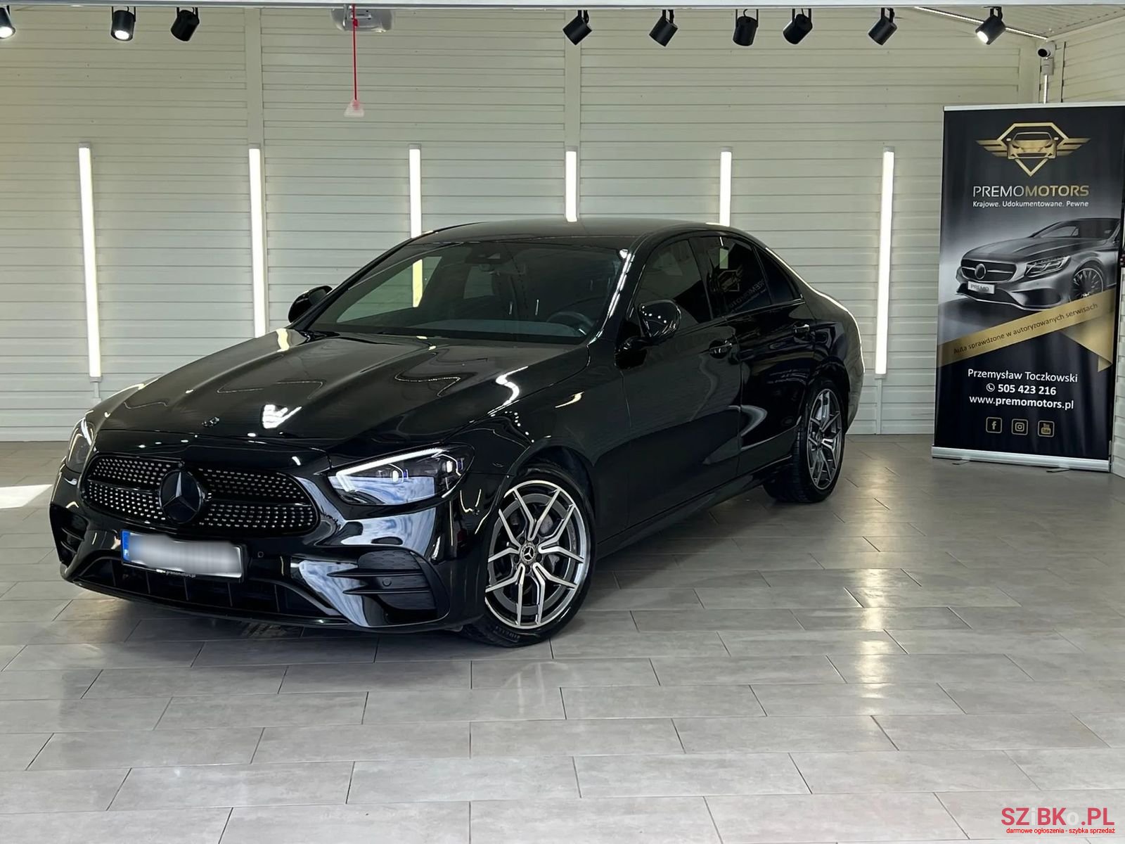 2020' Mercedes-Benz E-Class photo #3