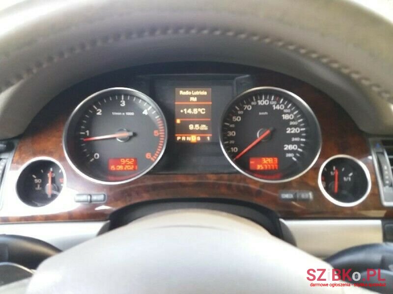 2005' Audi A8 photo #5