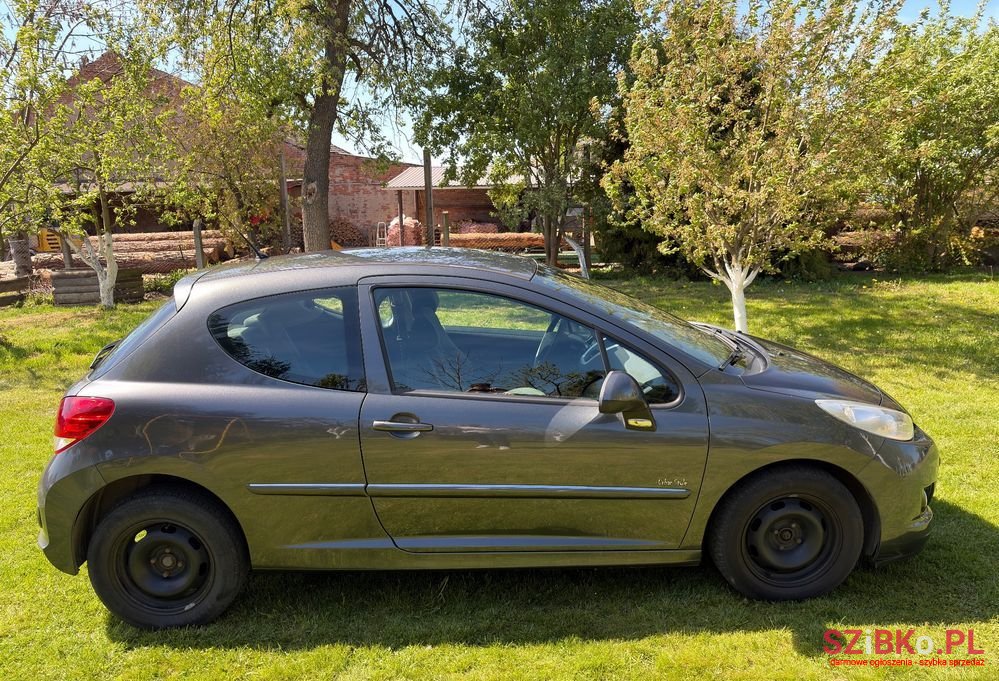 2011' Peugeot 207 photo #4