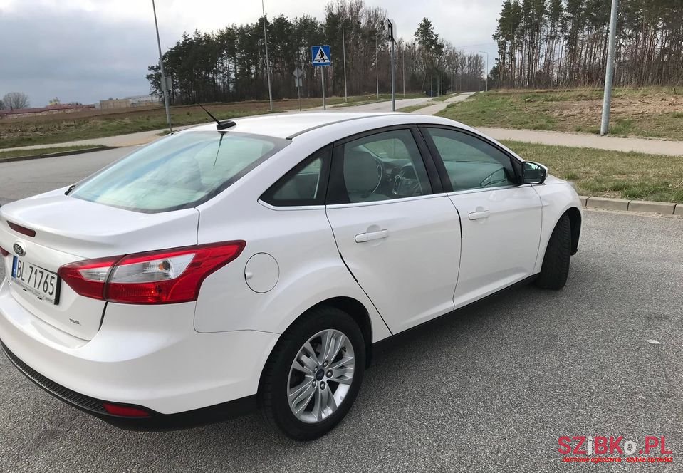 2012' Ford Focus photo #3