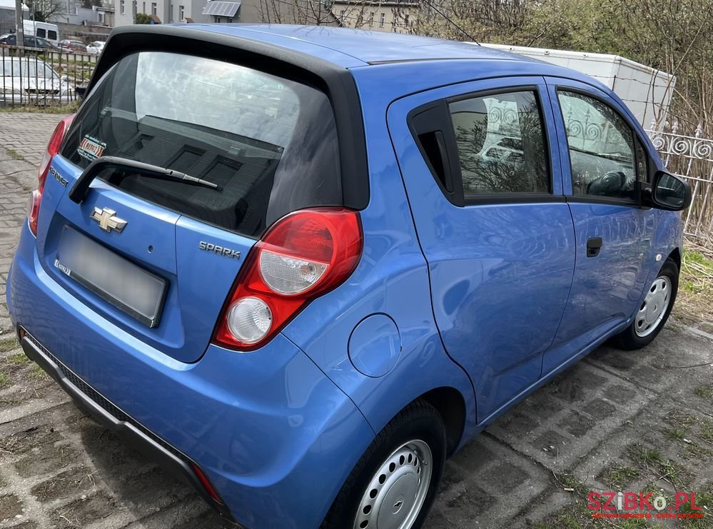 2013' Chevrolet Spark 1.0 Ls+ Design photo #5