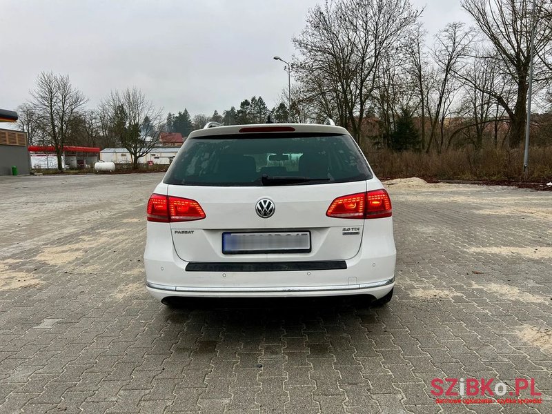 2014' Volkswagen Passat photo #4