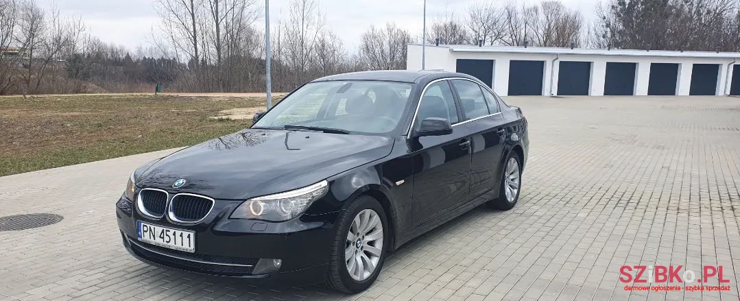 2009' BMW Seria 5 photo #2