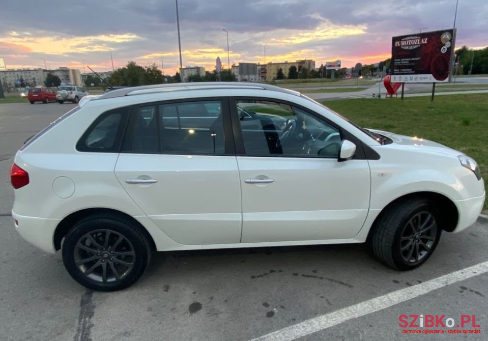 2009' Renault Koleos photo #6