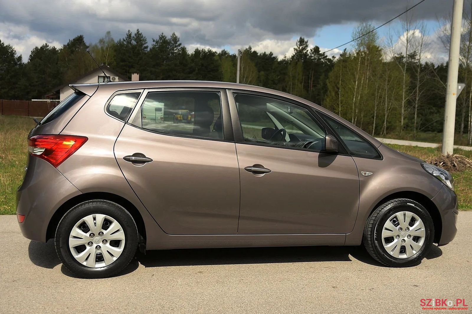 2013' Hyundai ix20 photo #5