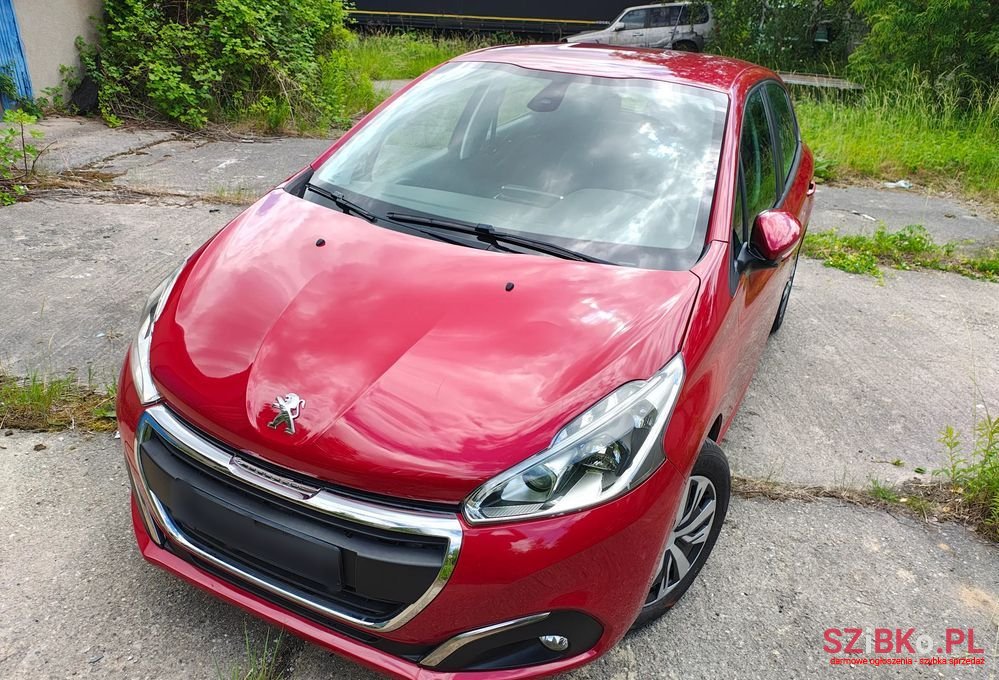 2017' Peugeot 208 photo #5